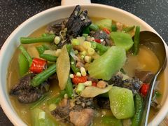 四川青皮莴笋烧黑嘿鸡-眉州东坡(博雅店)