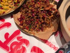 -肥肥虾庄·金牌油焖大虾(杨园滨江时代walk店)