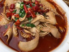 -胡子饮食店