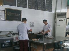 -盘飧市(春熙路店)