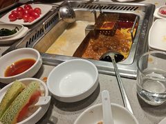 -海底捞火锅(新松江路店)