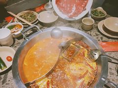 -宝龙城(杭州滨江店)