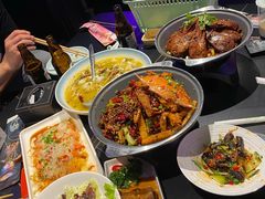 -粉墨特色菜·烧烤音乐酒馆