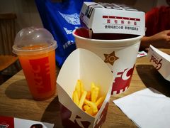 -肯德基(洛川店)