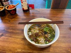 -矮子粉店1985·长沙米粉(湘春路店)