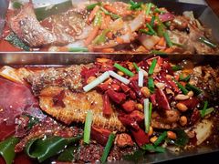 -鸣记脆皮烤鱼·海鲜烤鱼(亿合城店)