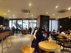 -星巴克臻选(莘庄仲盛店)