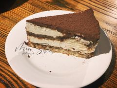 -LYFATTI 莱芙缇(赣水路店)