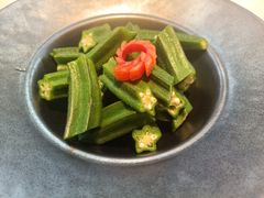 -周渝食惦·酸菜鱼精致川菜(横岗店)