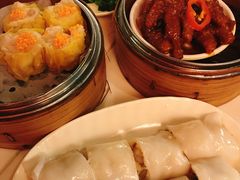 蟹子烧麦皇-点点心点心专门店(湾仔店)