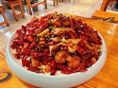 辣子鸡-满盆红龙虾(开发区店)