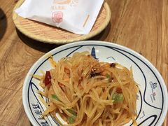 酸辣土豆丝-陇上秦轩西安biangbiang面(EFC欧美金融商业城店)