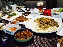 -HIHE Bistro·Oyster Bar(华熙live店)