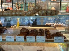 -老梦面包CHEZMOREL(麦子店)