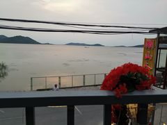-湖山人家·湖景餐厅·特色农家菜(太湖西山店)