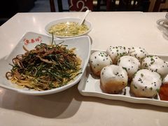 开洋葱油拌面-东泰祥生煎馆(重庆北路店)