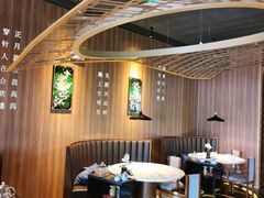 大堂-钟菜·粤菜点心·宴请(海上世界·汇港二期店)