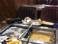 -牛里牛气· 榴莲海鲜鲜牛肉自助火锅·烤肉(横岗店)