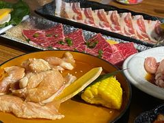 -山居屋炭火烧肉(厚街万达店)