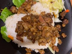 -陈老斯呼尔嗨吃烧烤(科巷店)