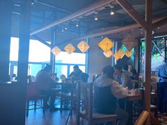 大堂-云海肴·汽锅鸡·云南菜(天山百盛优客店)