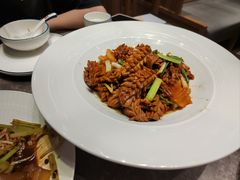 -闫府私房菜·老字号(恒隆店)