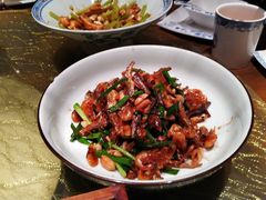 -洞庭土菜小炒馆(易发广场店)