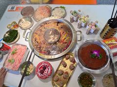 -潮火锅·麻辣牛肉火锅(观音桥方圆·LIVE店)