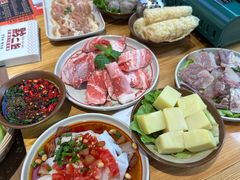 -黔二妞地摊火锅(龙华清湖店)