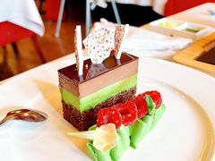 -塞纳河法国餐厅(意式风情街店)