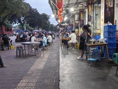 -廖哥泡椒兔(峨眉店)