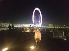 -南京眼步行桥
