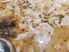 -鱼亨小鲜酸菜鱼(大信店)