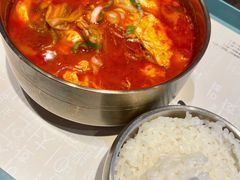 -梨花牛肉汤饭(仁恒伊势丹店)