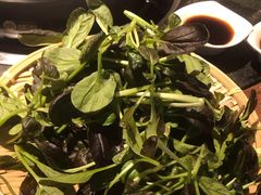 有机蔬菜-大匠工房古船木艺术餐厅·猪肚鸡专门店(长白仙岛店)