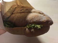 -星巴克臻选(杭州良渚文化村店)