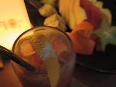 -FOUR PLAY BAR