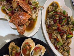 -覃记海鲜美食餐厅