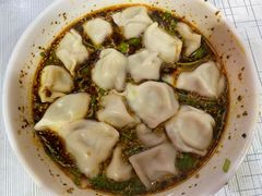 酸汤牛肉水饺-回坊马二饺子馆