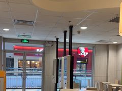 -麦当劳(西客站店)
