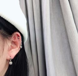 -AI艾耳·专业手工耳洞·穿孔美学馆