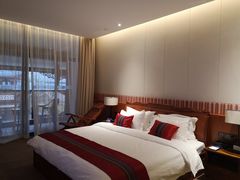 -剑河仰阿莎温泉小镇