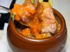 罐焖牛肉-老井俄式餐厅