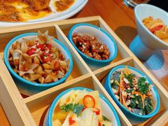 -菌自由丨野生菌火锅特色庭院餐厅(丽江古城店)