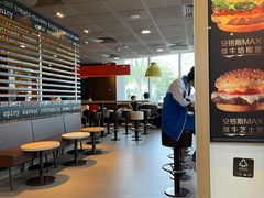 -麦当劳(南京路2店)