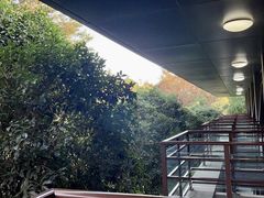 -上海怡沁园度假酒店