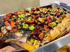 鲟鱼-鸣记脆皮烤鱼(铁西店)