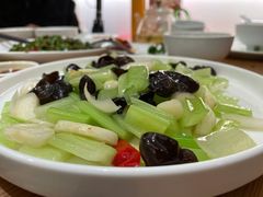 -顺风汤馆·广府粤菜(江宸天街店)