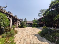 -岭南和园