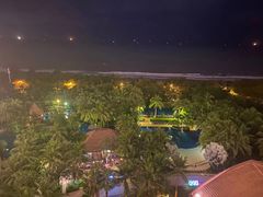 -三亚湾海居铂尔曼度假酒店